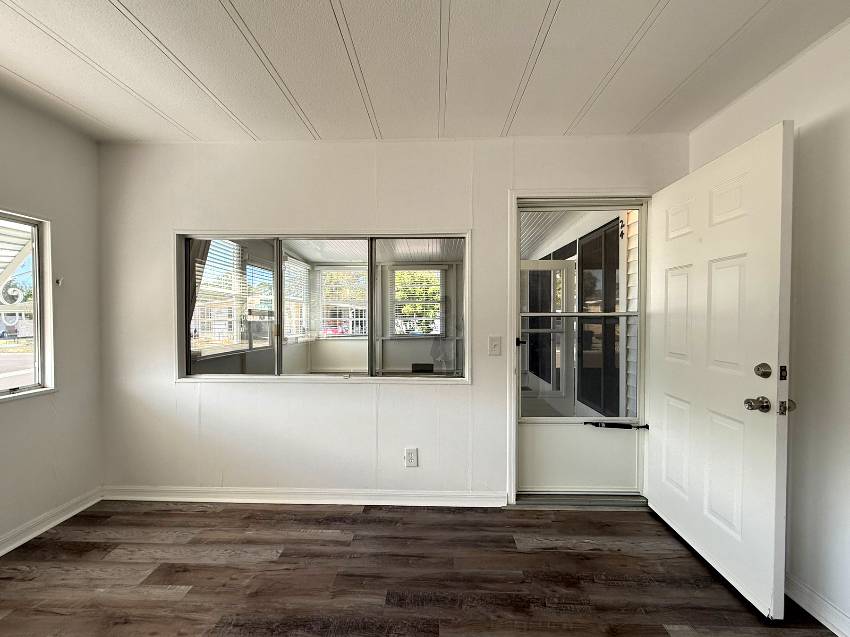 24 Date Ave a Bradenton, FL Mobile or Manufactured Home for Sale